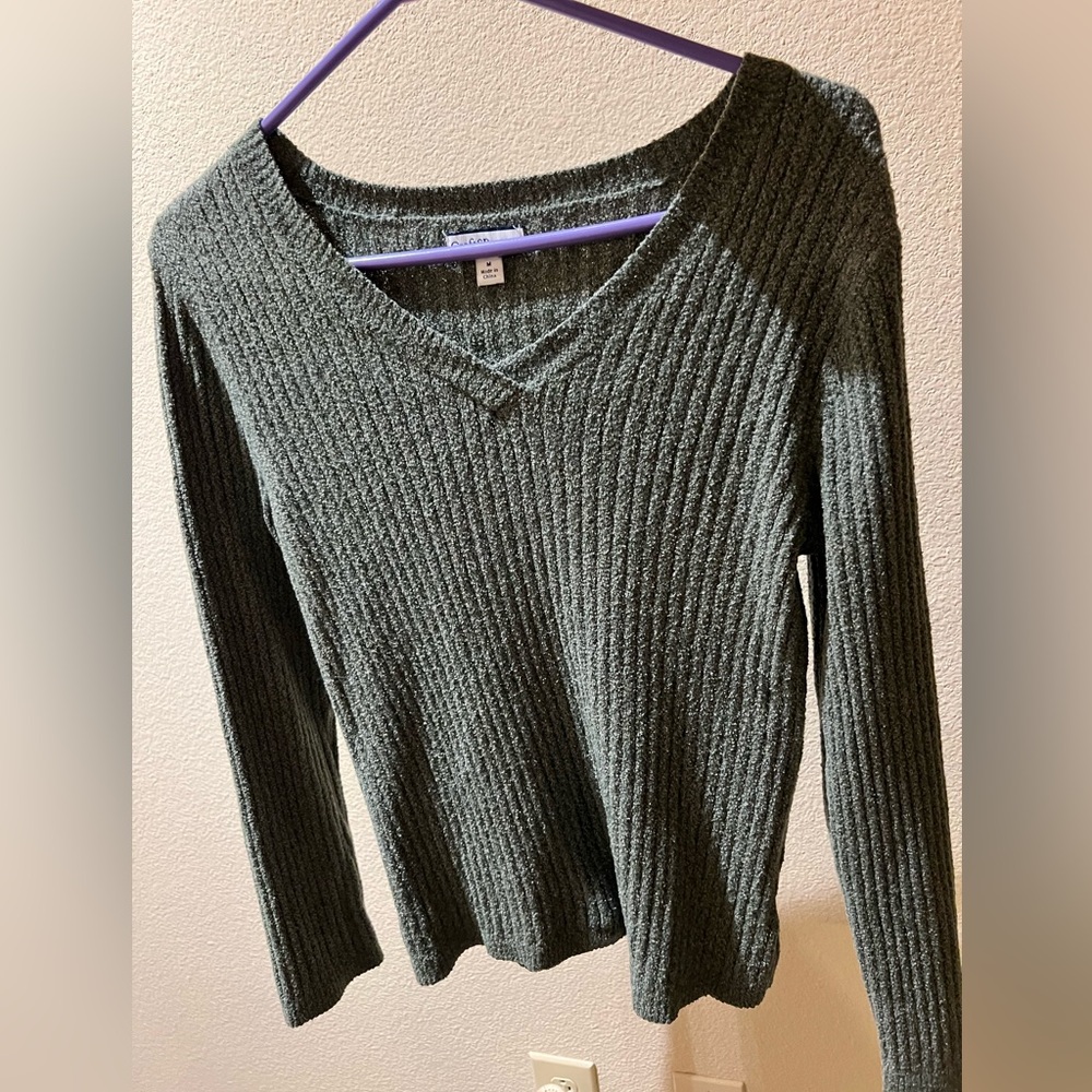 Dark green long sleeve from Croft and Borrow size M